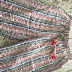 Wide leg stripe pants.